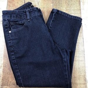 Lee  Straight Leg Capri Jeans BN27